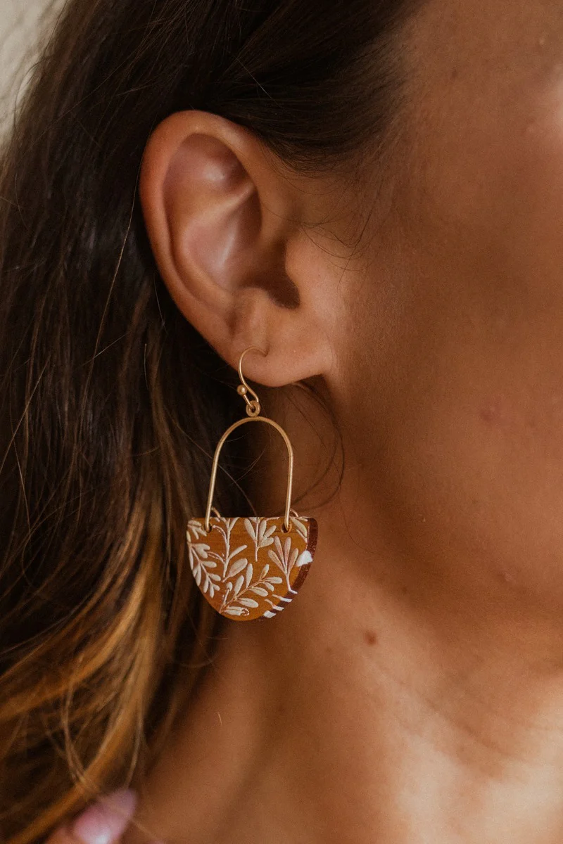 Hard To Get Earring