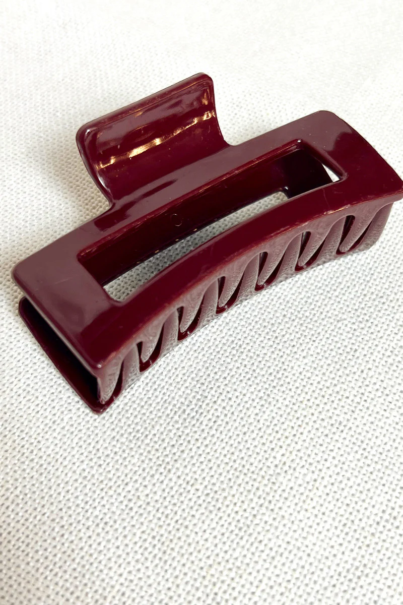 Harper Hair Clip in Wine