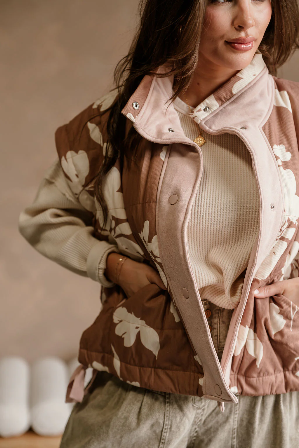 Harper Taupe & Dusty Pink Floral Vest - Image 5