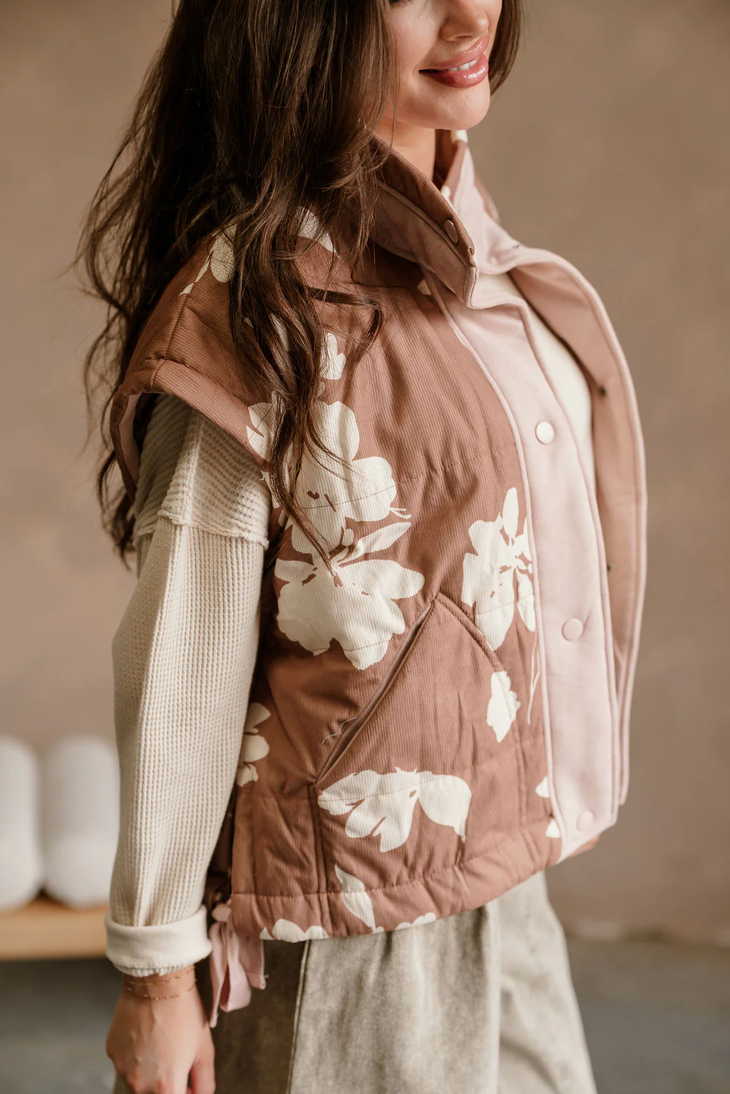 Harper Taupe & Dusty Pink Floral Vest - Image 6
