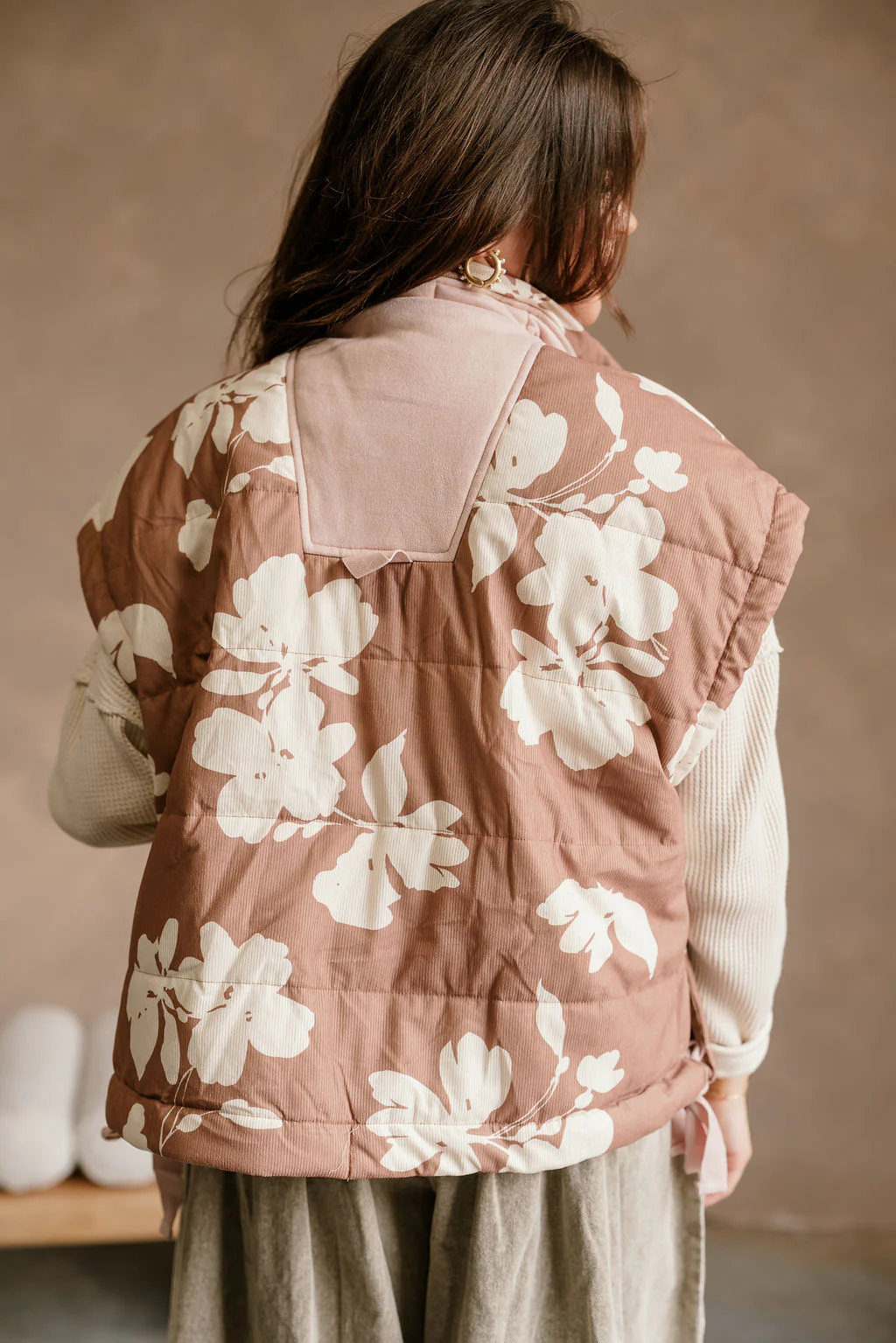 Harper Taupe & Dusty Pink Floral Vest - Image 8