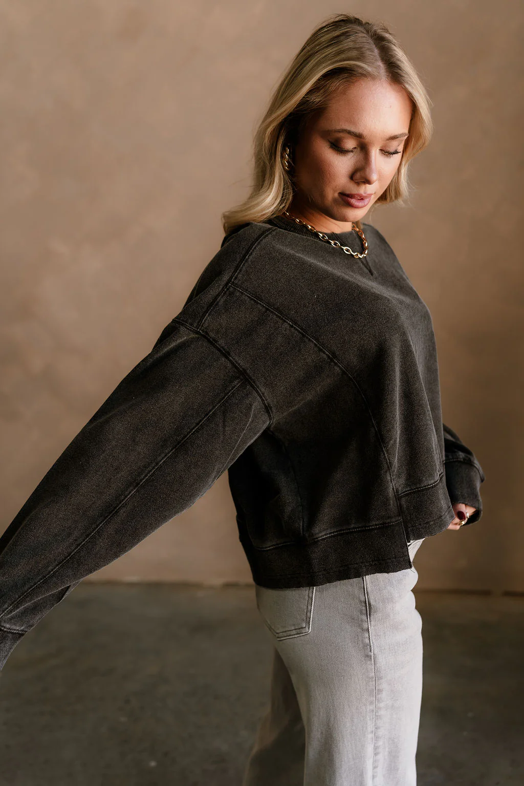 Harper Washed Black Long Sleeve Sweatshirt - Image 7