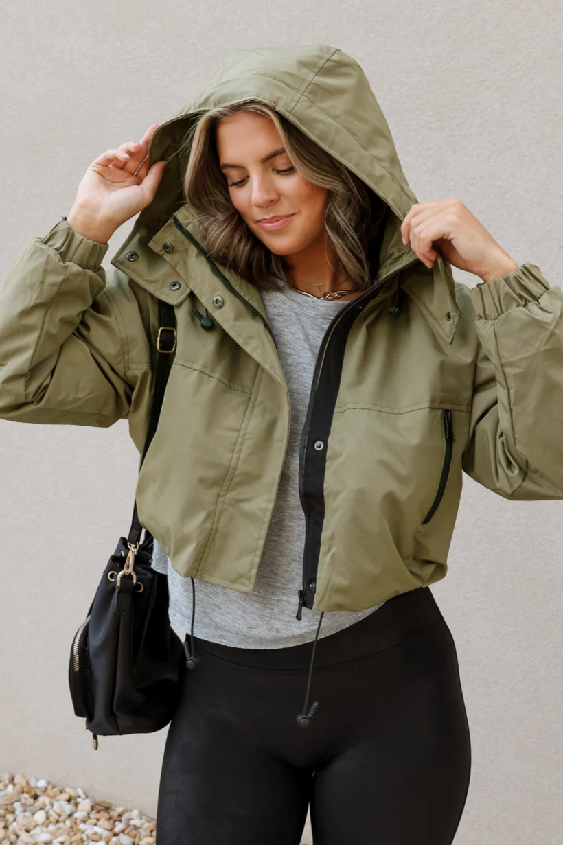 Brittany Olive Green Puffer Cropped Jacket - Image 2
