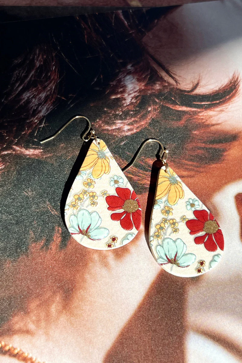 Good Day Earrings In Ivory - Image 2