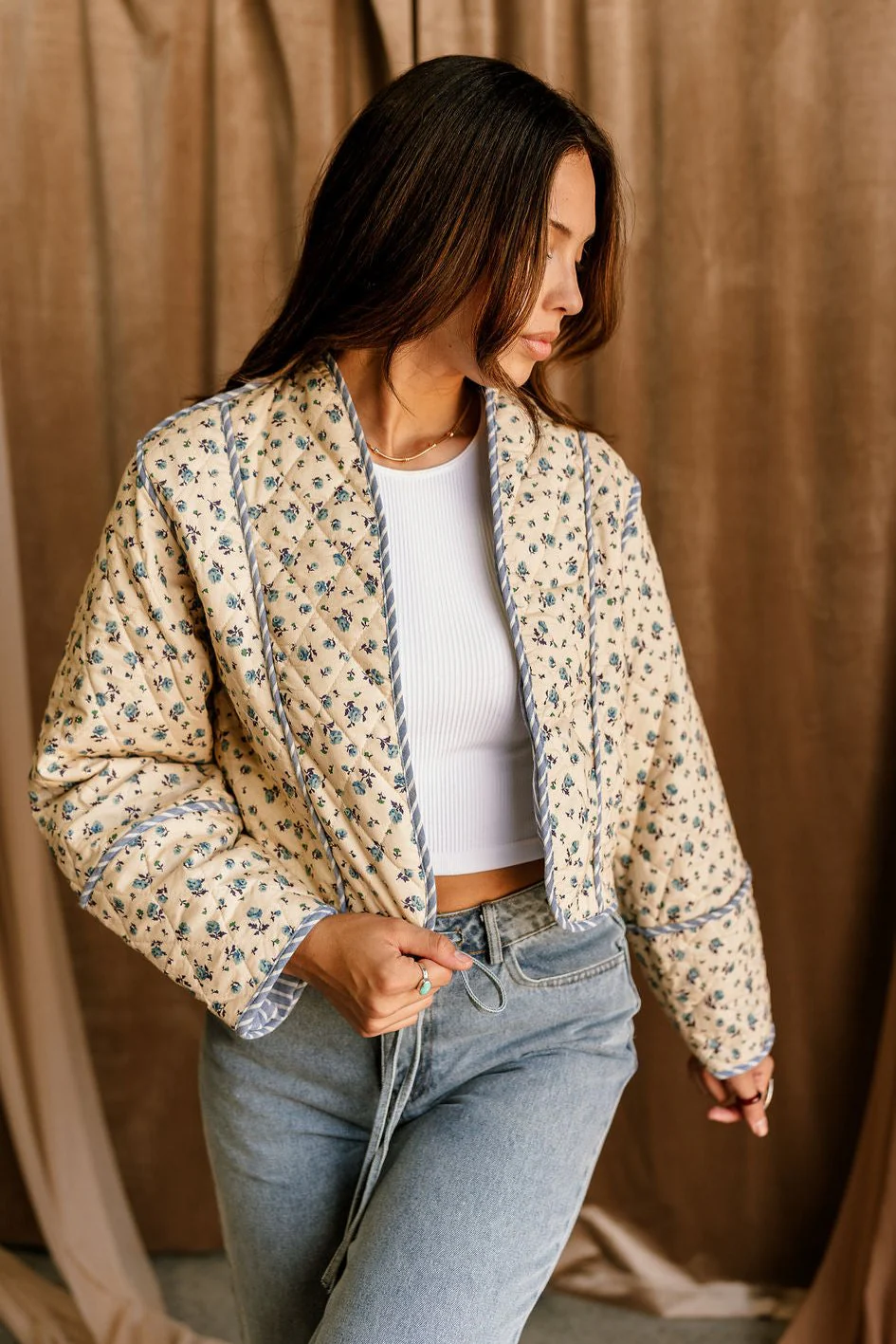 Tatum Cream & Blue Floral Quilted Jacket - Image 5