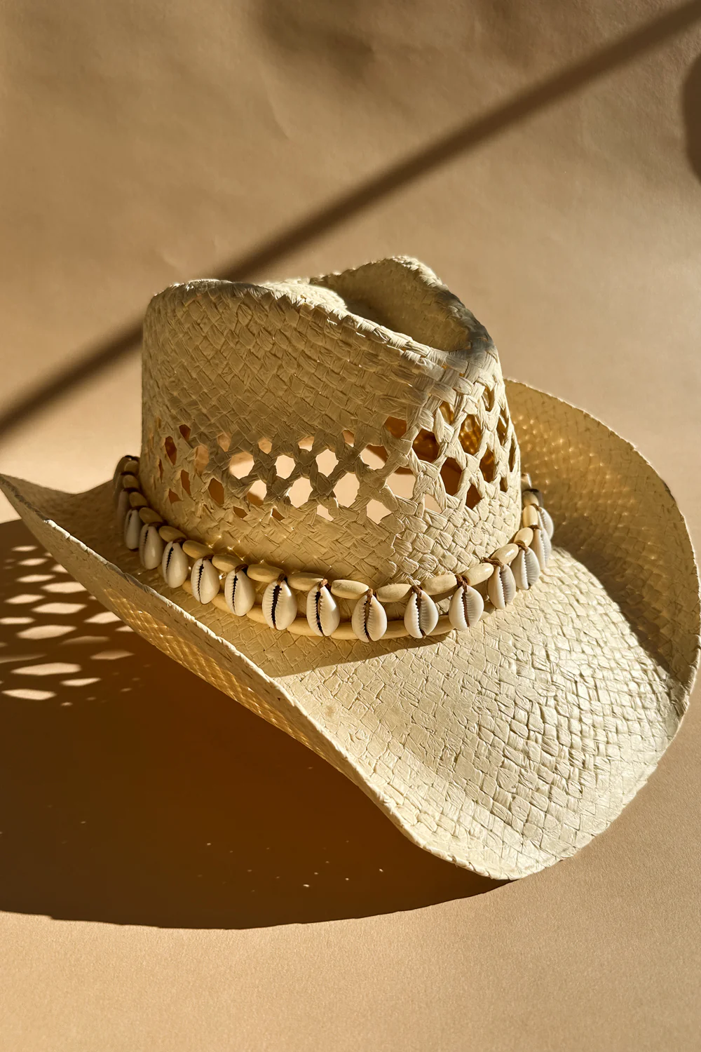 Jasmine Beige Seashell Cowgirl Hat - Image 3
