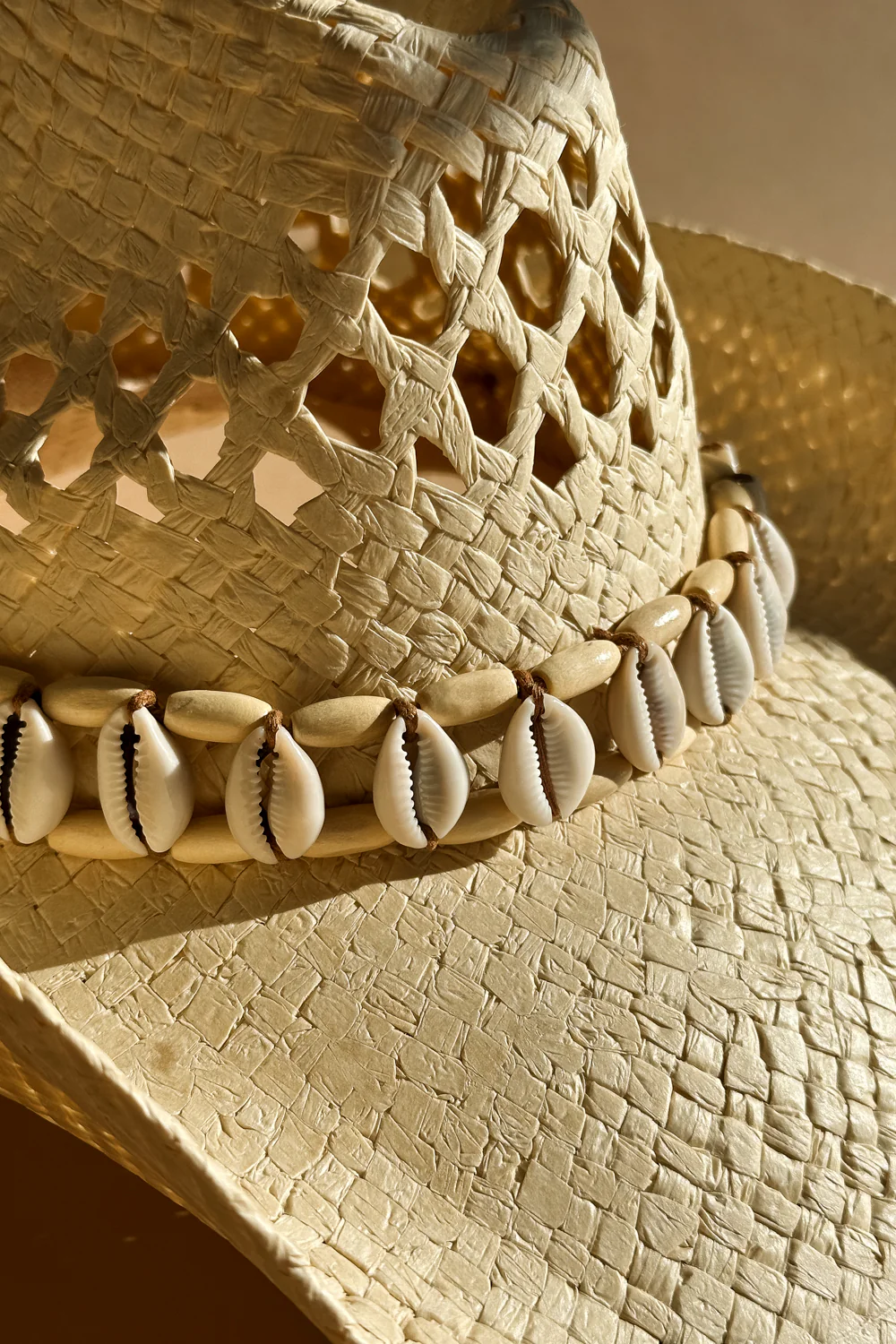 Jasmine Beige Seashell Cowgirl Hat - Image 4