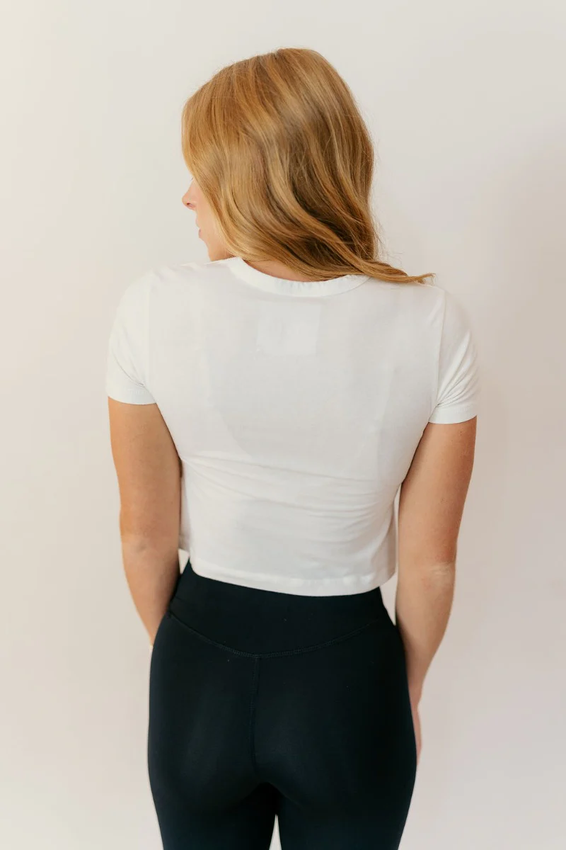 Jolie Off White Cropped Short Sleeve Top - Image 5