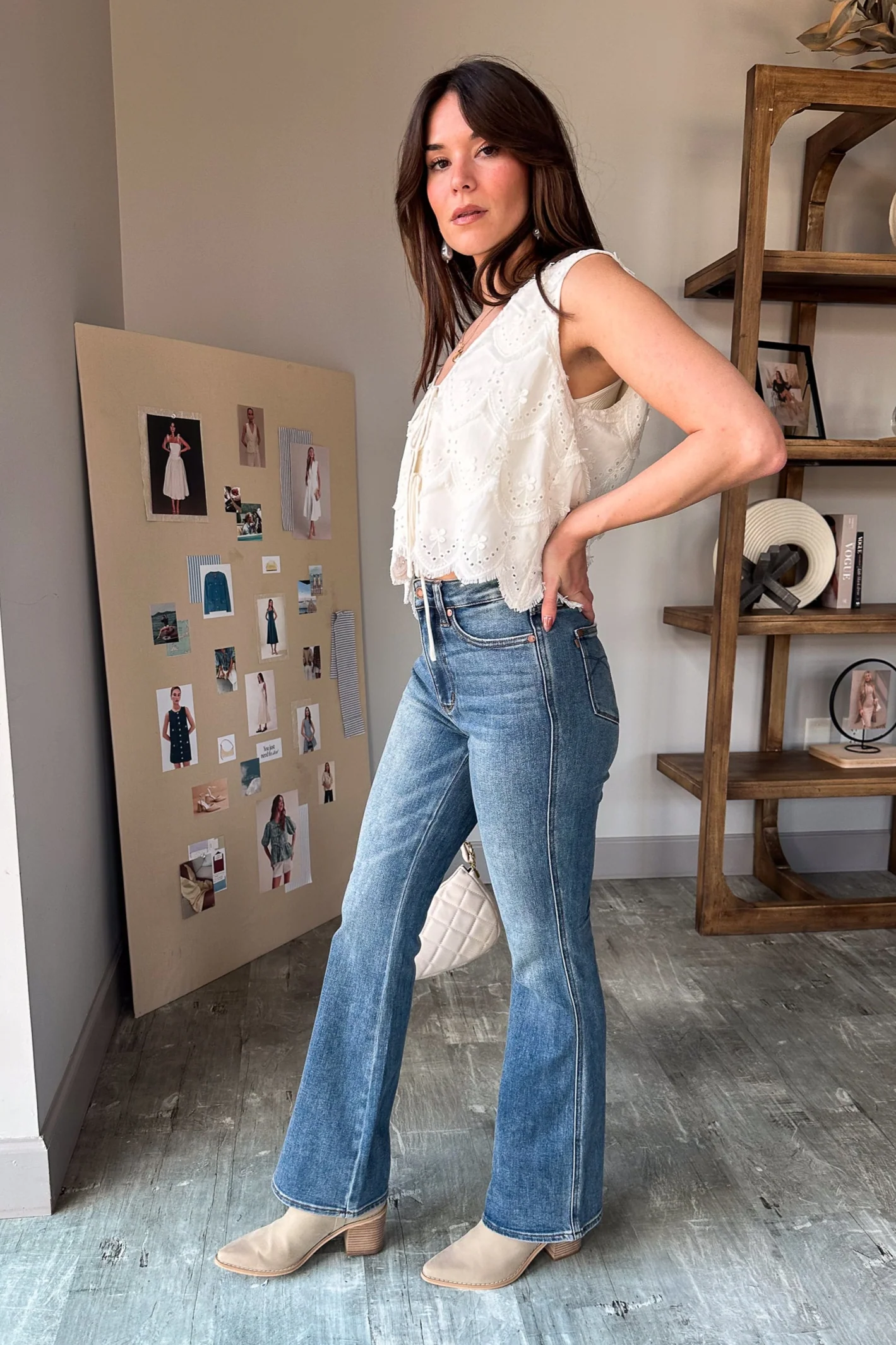 JUDY BLUE: Andrea Medium Wash Bootcut Jeans - Image 3