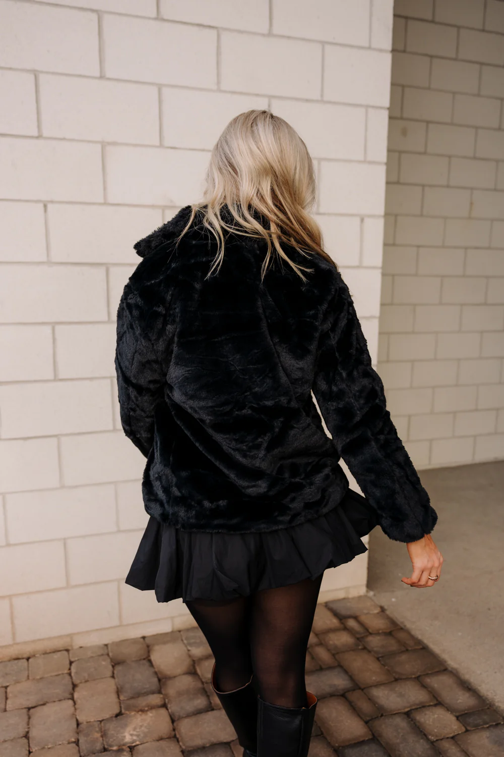Juliette Faux Fur Long Sleeve Jacket in Black - Image 9