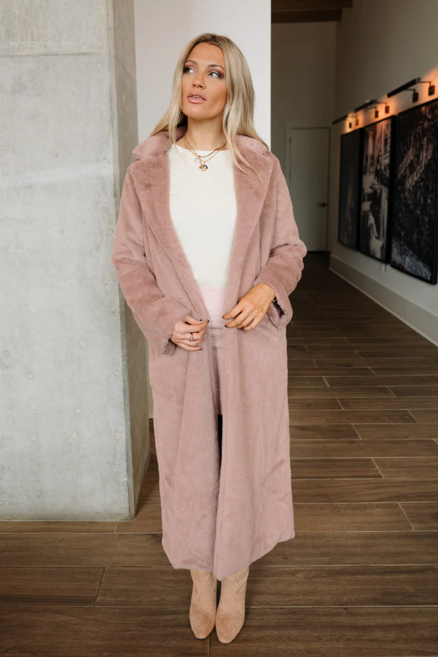 Juliette Mauve Faux Fur Coat - Image 3