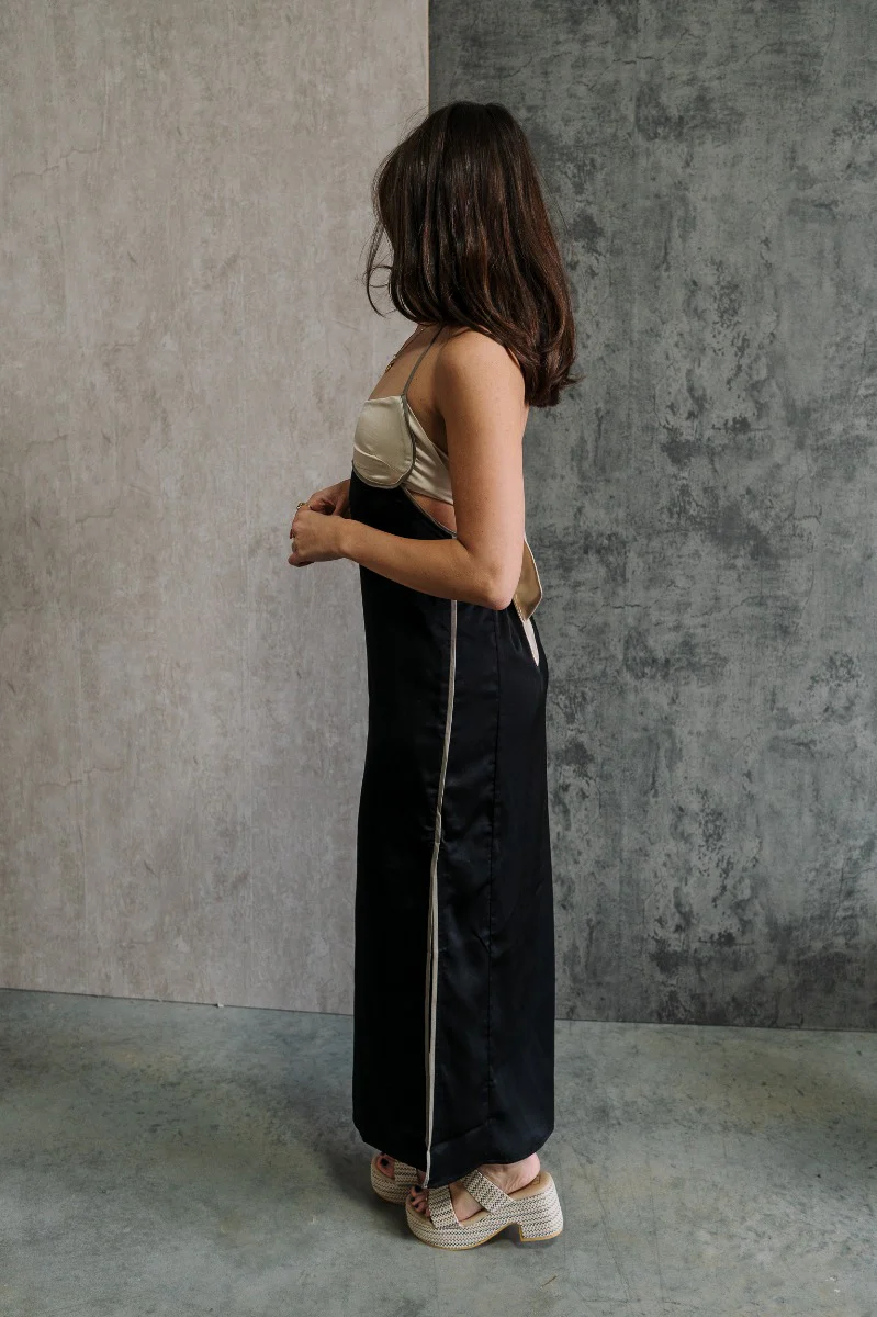 Kaliyah Black & Cream Satin Midi Dress - Image 5