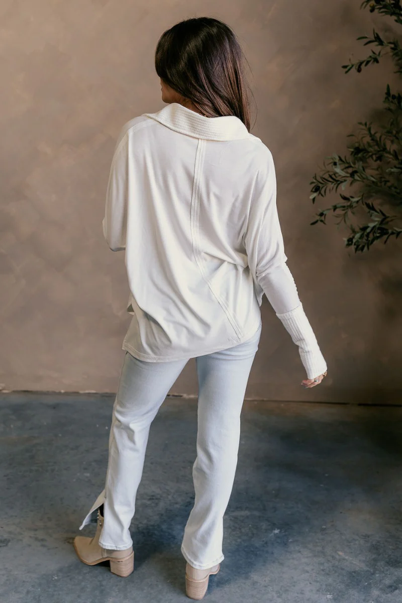 Karlee White Collared Long Sleeve Top - Image 9