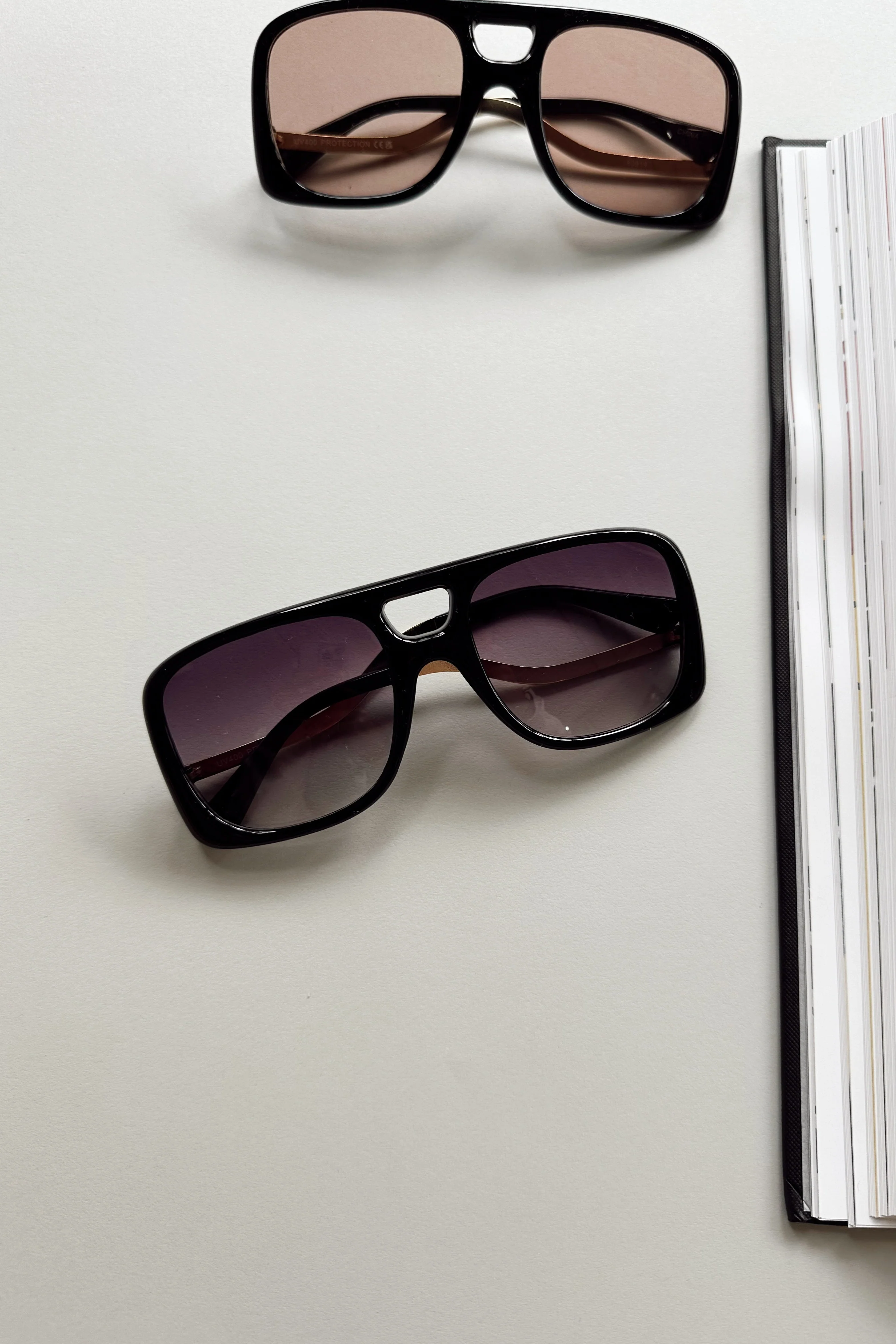 Kennedy Sunglasses in Black - Image 2