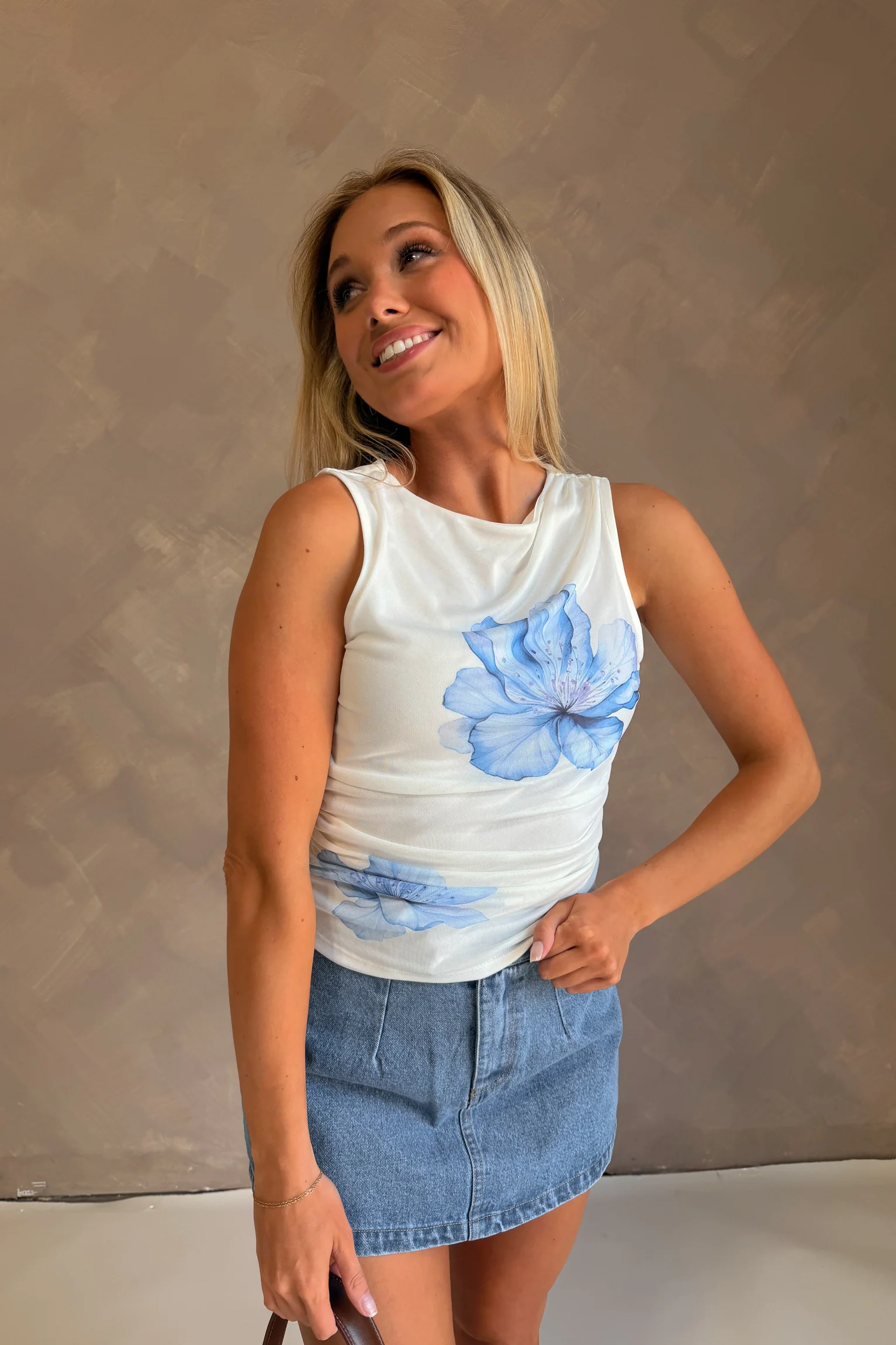 Khloe White & Blue Floral Ruched Tank - Image 5