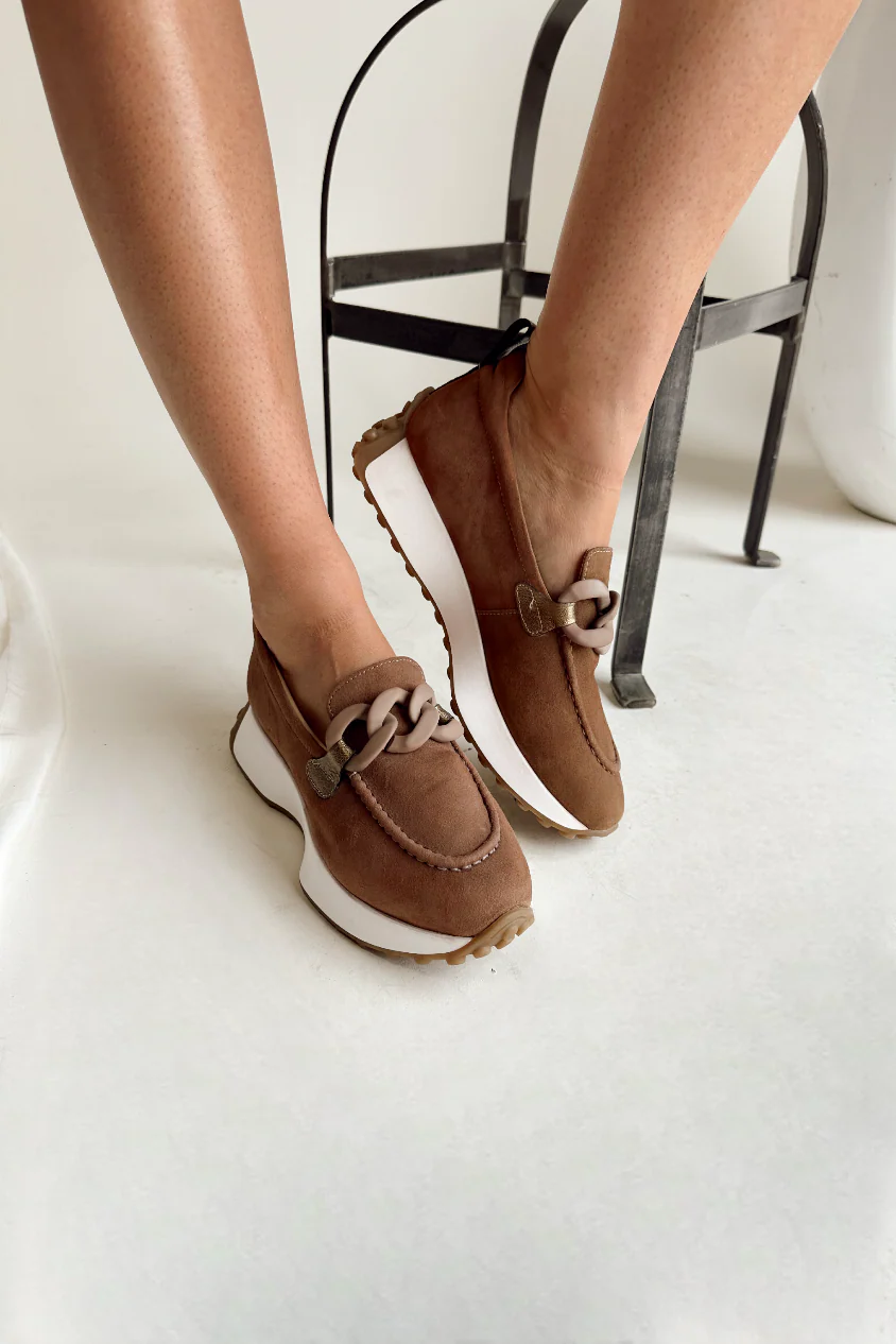 Kind Words Loafer Sneaker in Sigaro Bronze - Image 2