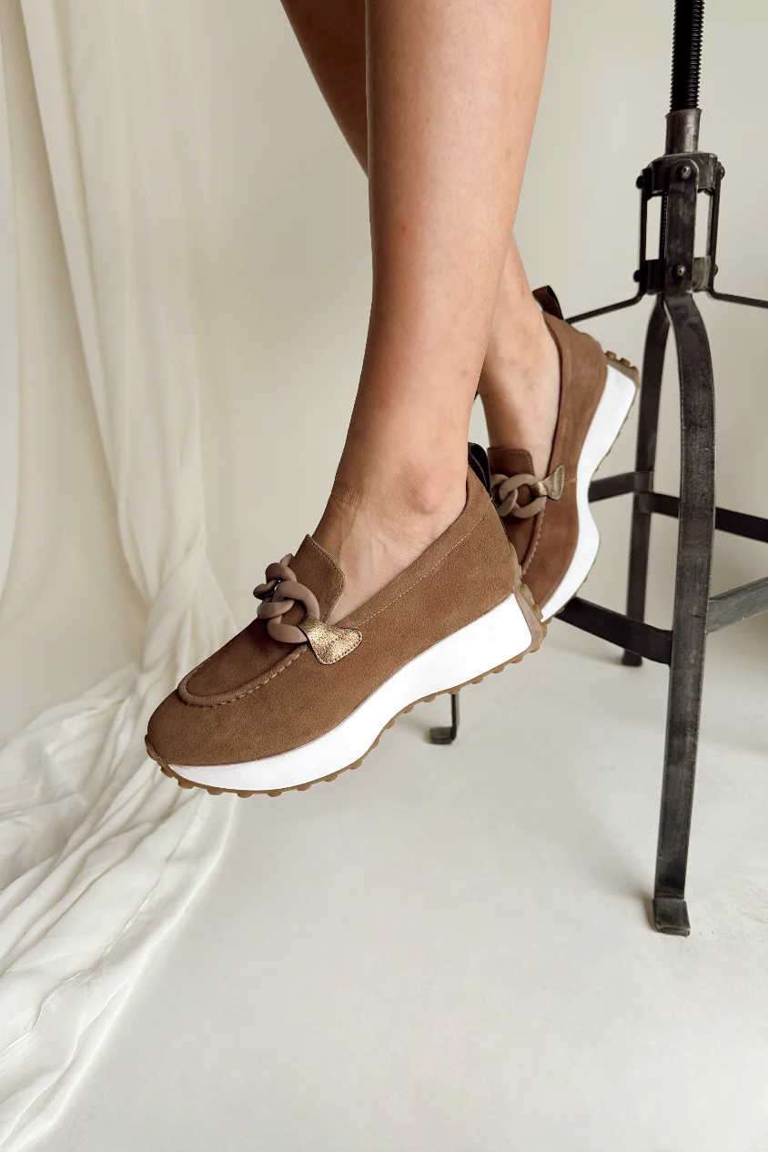 Kind Words Loafer Sneaker in Sigaro Bronze - Image 4