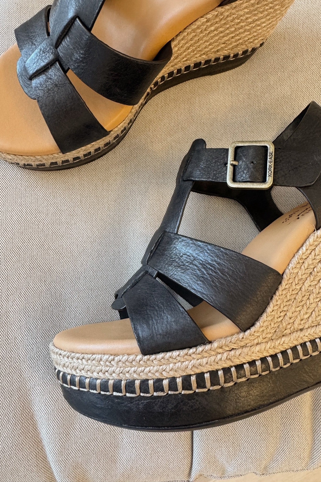 Kork Ease Rayleigh Black Wedge Sandal - Image 5