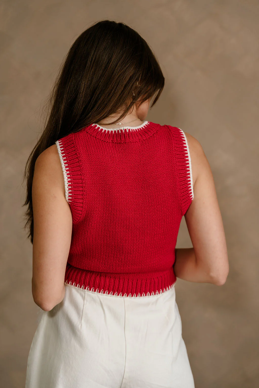 Kyra Red & White Sleeveless Sweater - Image 6