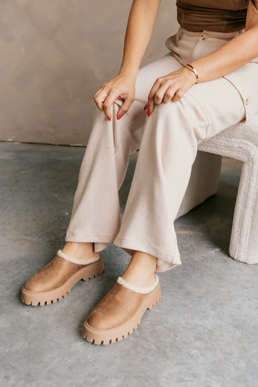 Ladie Tan Slipper Clog - Image 2