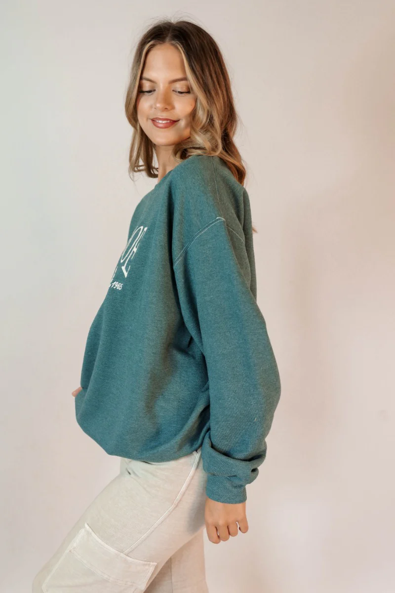 Lake Tahoe Green Embroidered Sweatshirt - Image 5