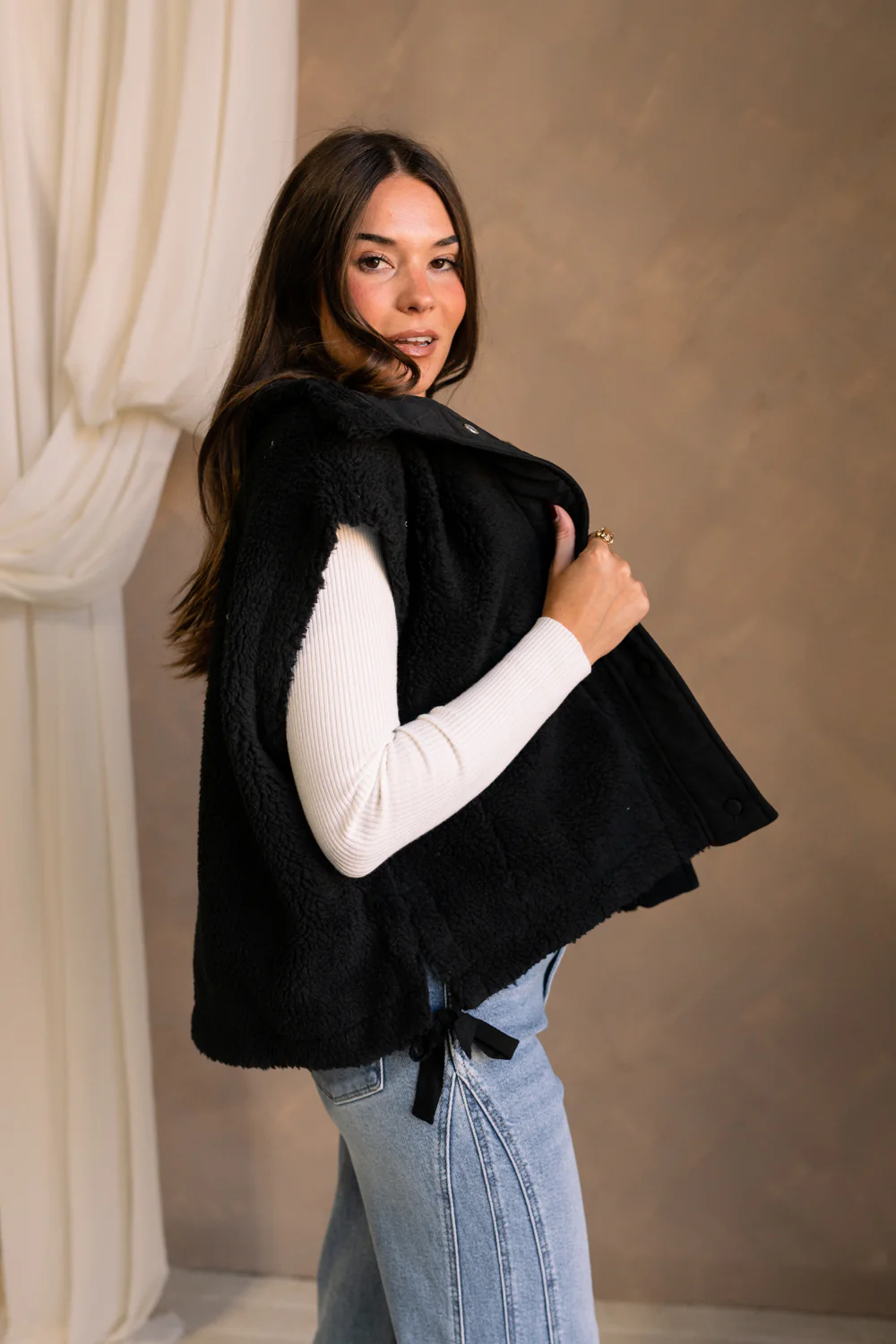 Leland Sherpa Button Snap-Up Vest - Image 2