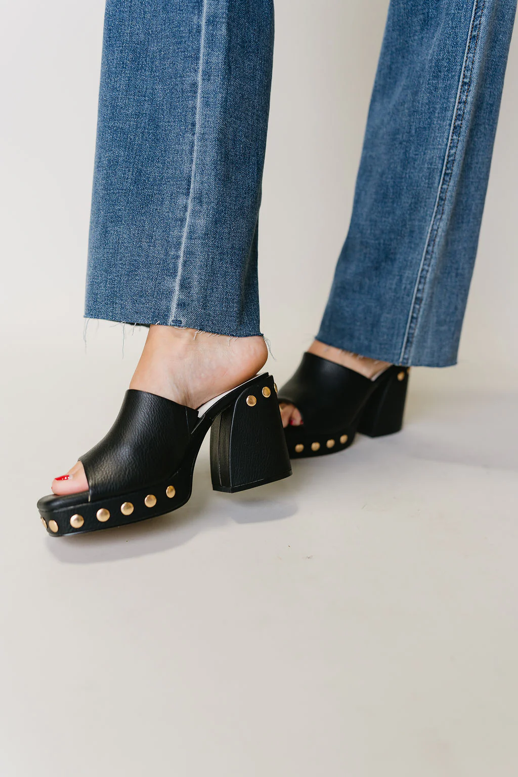 Leona Gold Studs & Black Block Heel - Image 3