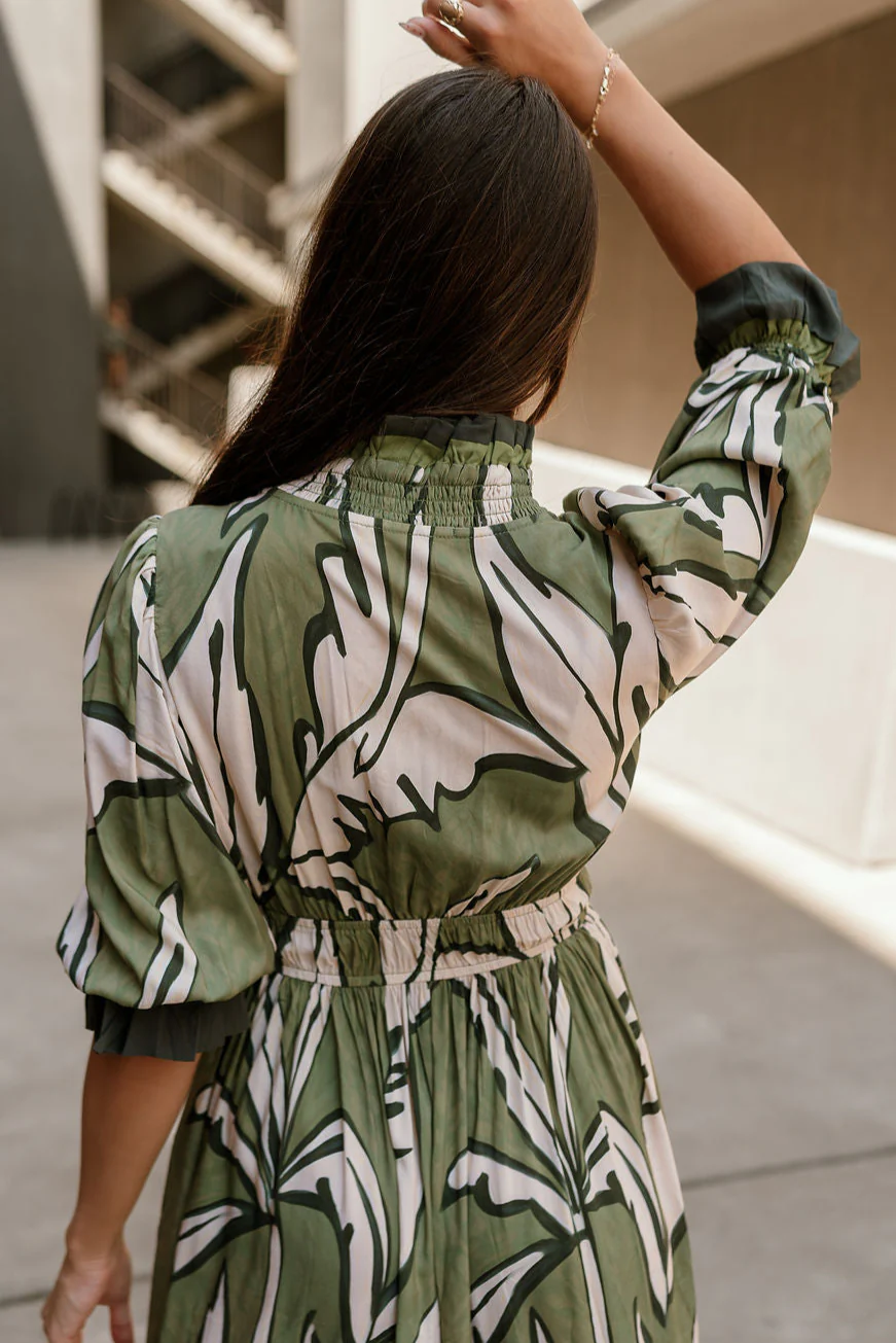 Lexi Green & Cream Floral Midi Dress - Image 10