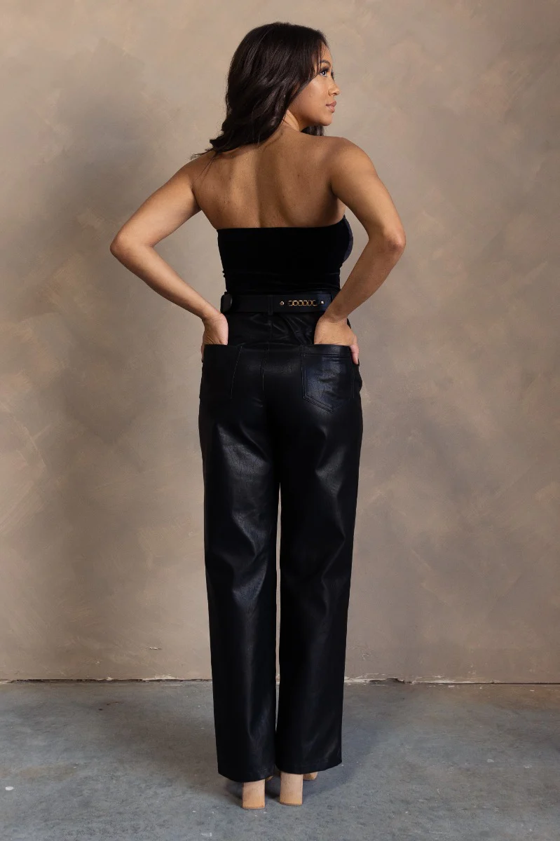 Lilliana Black Velvet Strapless Bodysuit - Image 5