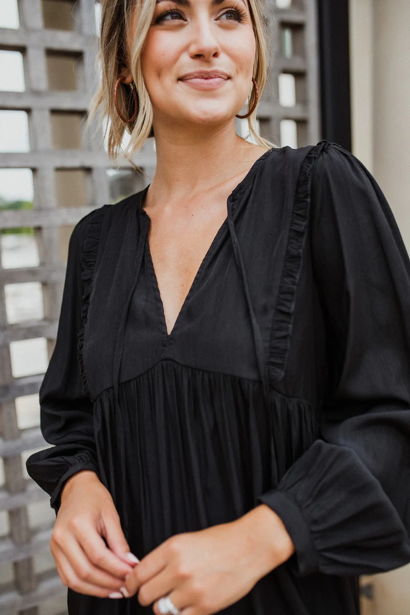 Line Of Sight Dress In Black - Image 5