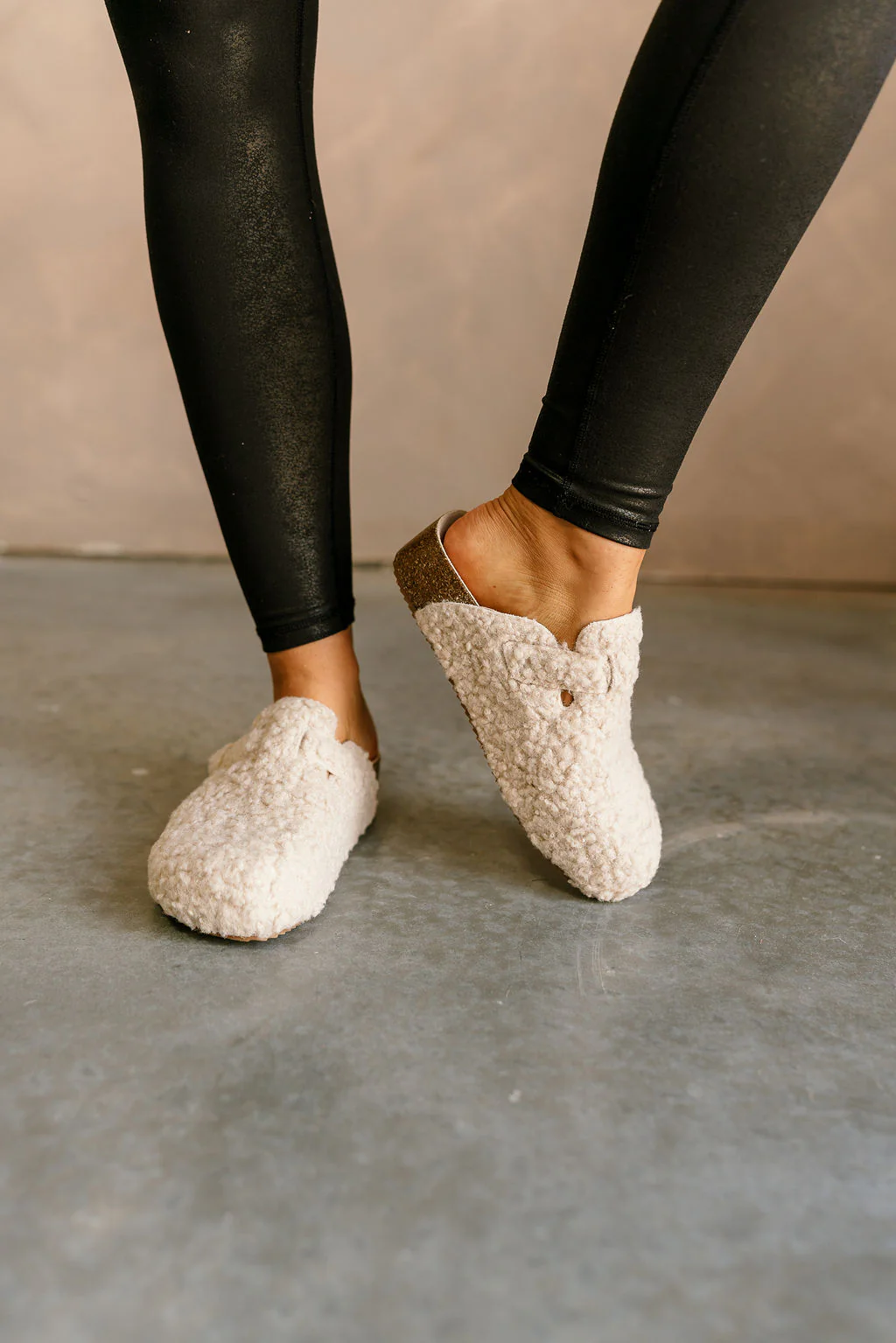 Magnolias Cream Shearling Clog - Image 2