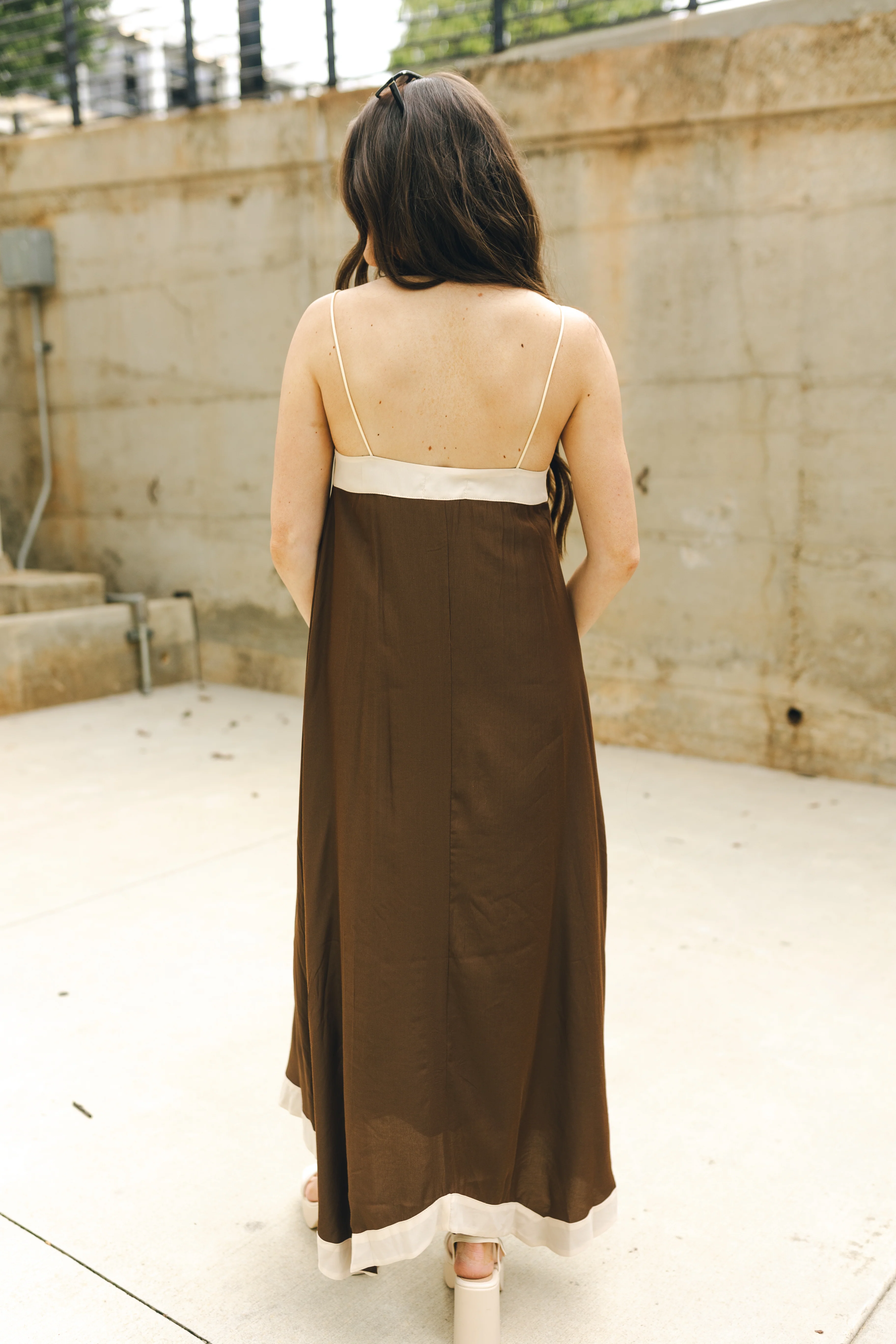 Maisy Brown Midi Dress - Image 4