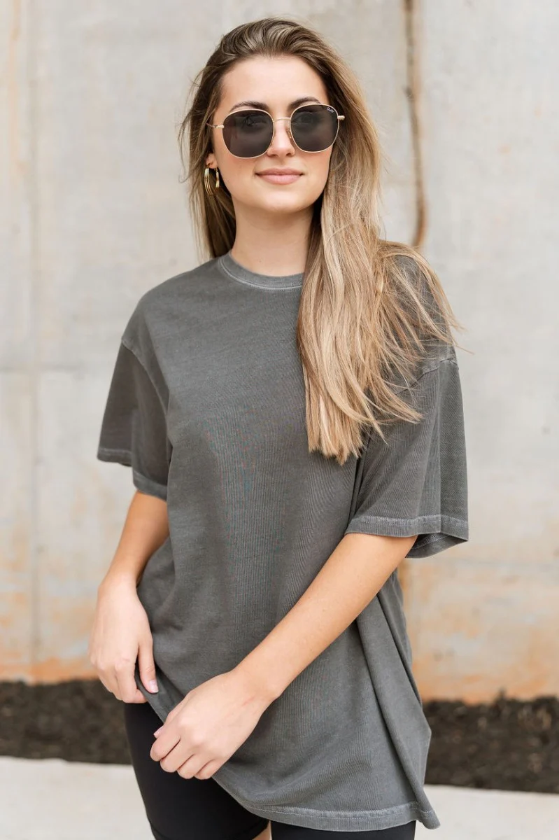 Making it Easy Top in Grey