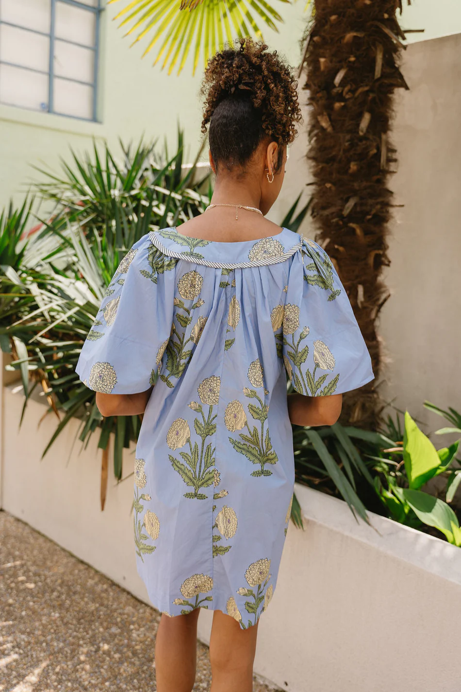 Mara Blue Floral Short Sleeve Mini Dress - Image 8