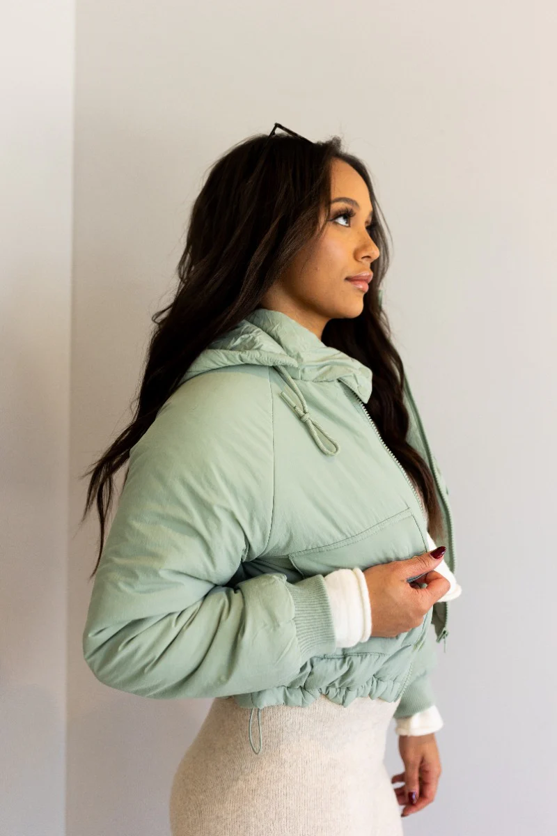 Mckinley Mint Cropped Puffer Jacket - Image 3