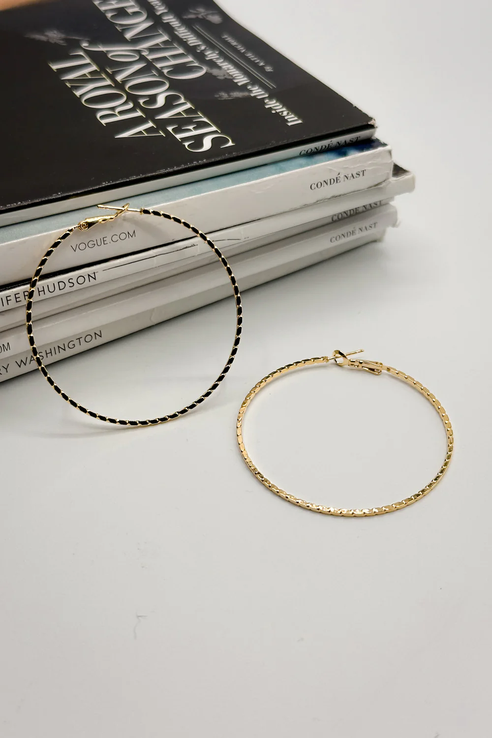 Melania Gold Textured Closed Hoops Earring - Image 2