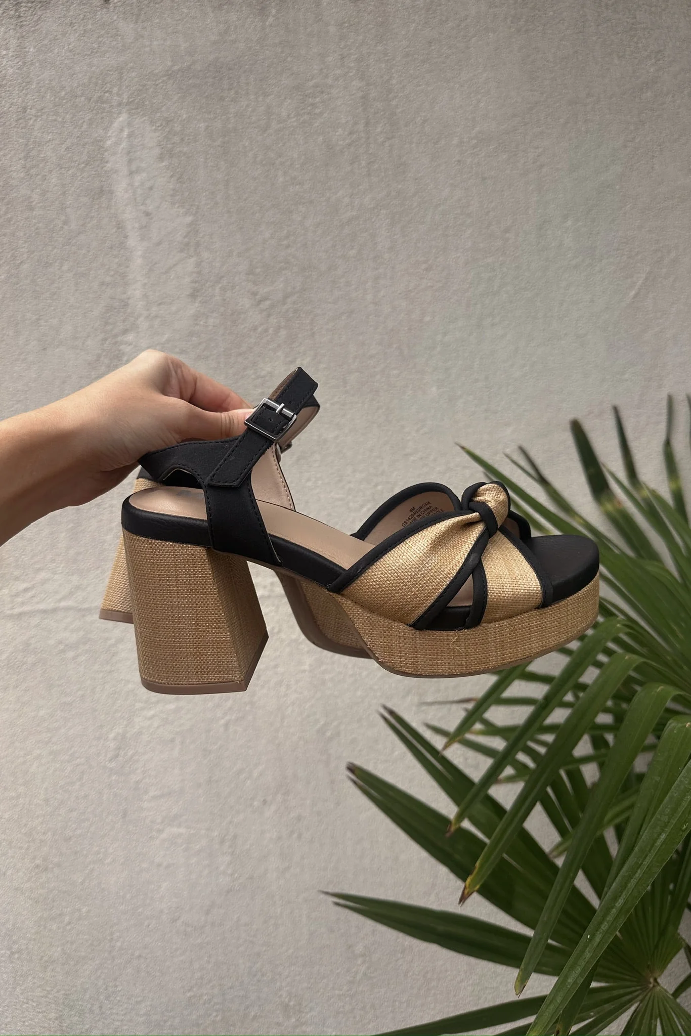 Mia Roxie Natural & Black Sandal Heel