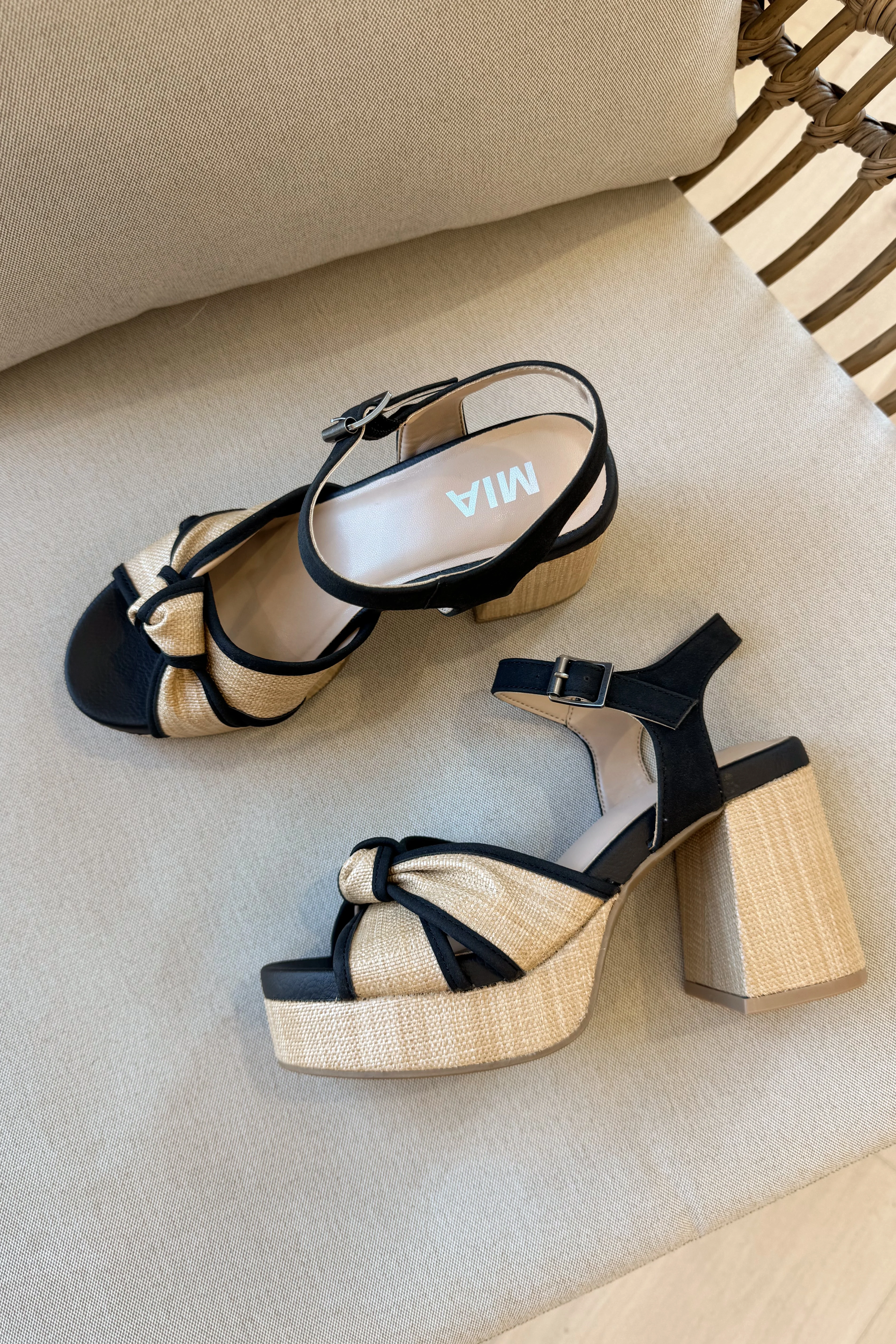 Mia Roxie Natural & Black Sandal Heel - Image 3