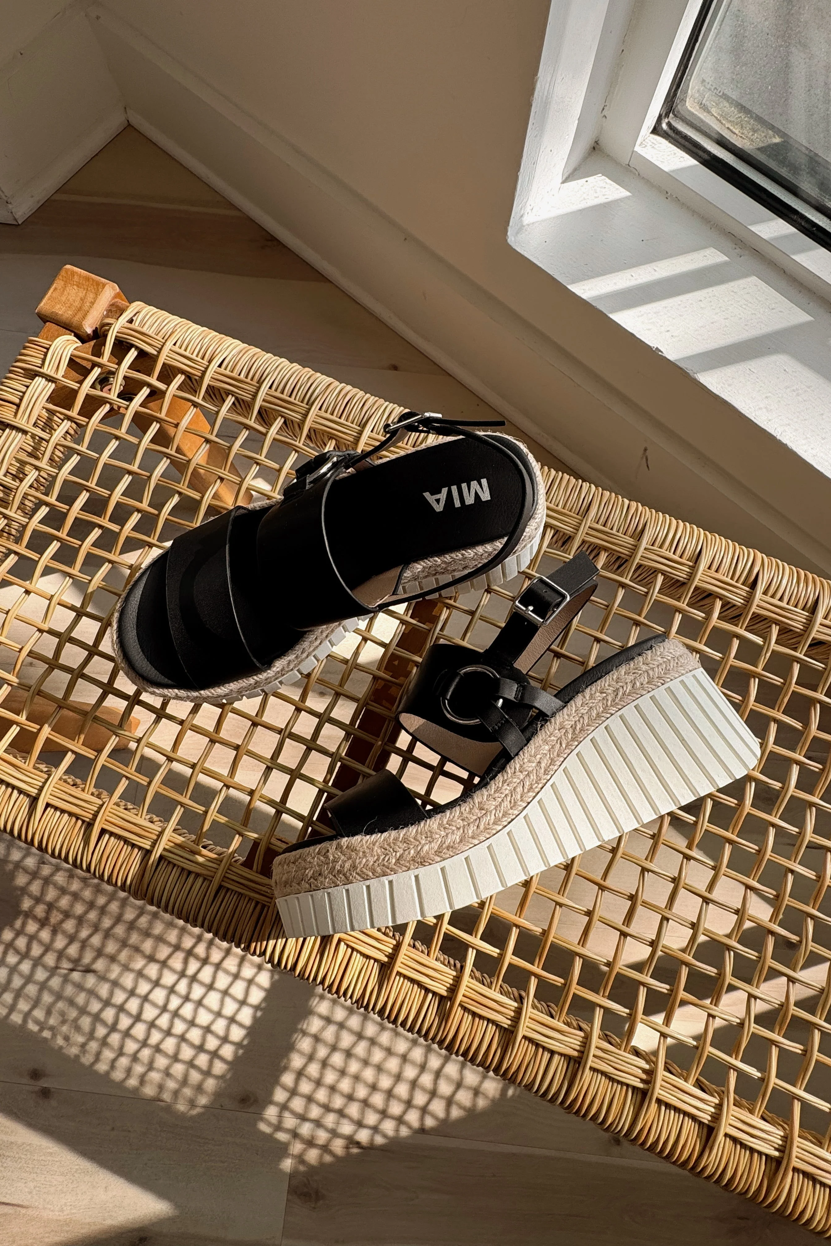 MIA Yuna Black & White Wedge Sandal