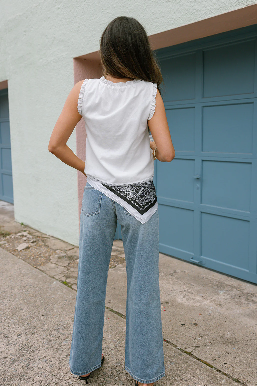 Mila White Lace Front Tie Tank - Image 4