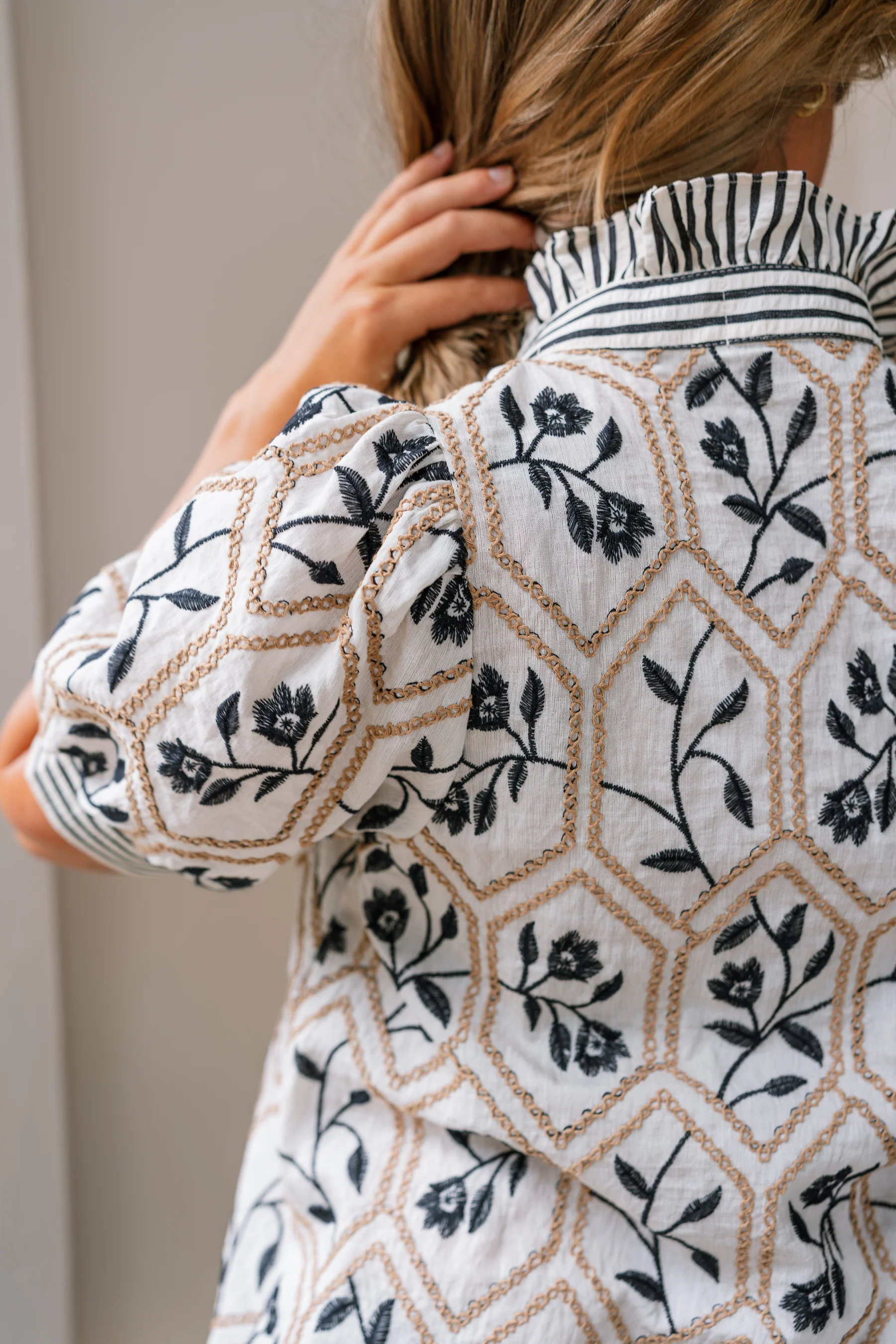 Morgan Cream Multi Floral Short Sleeve Top - Image 7