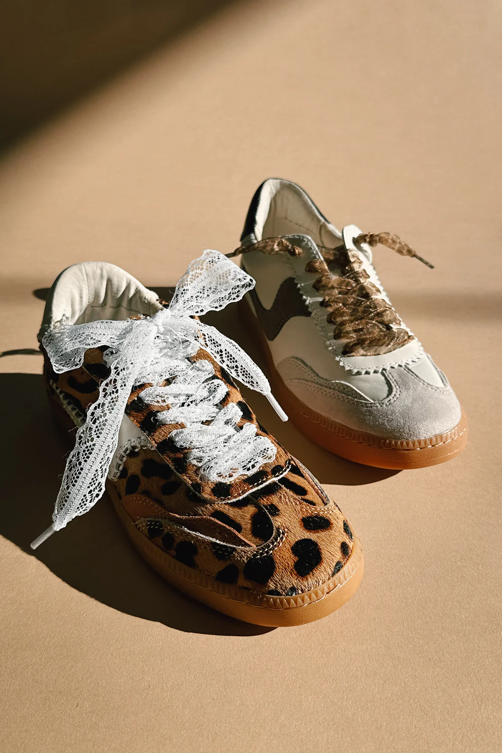 Off White Fancy Lace Shoe Laces - Image 5