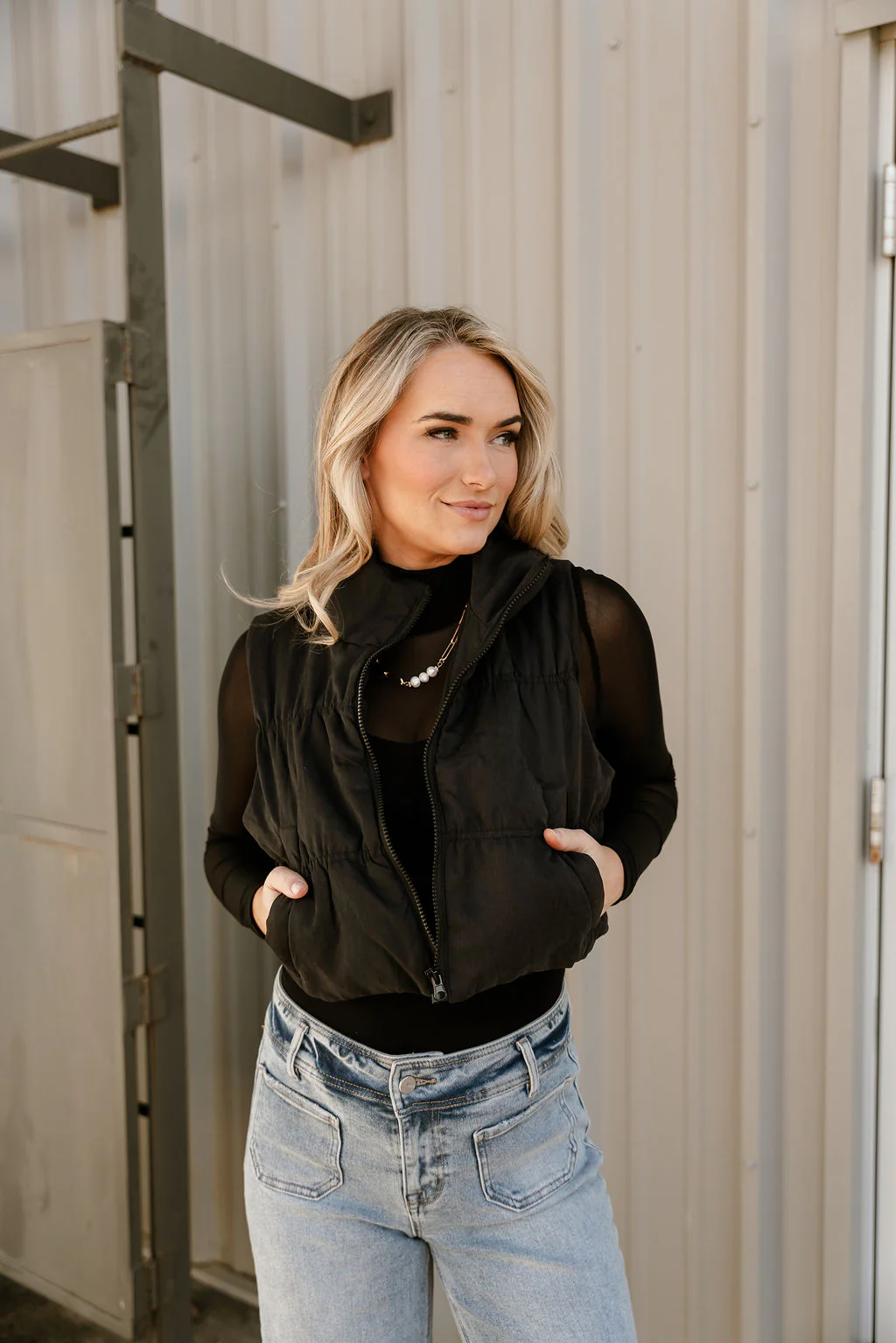 Payton Black Puffer Vest - Image 4