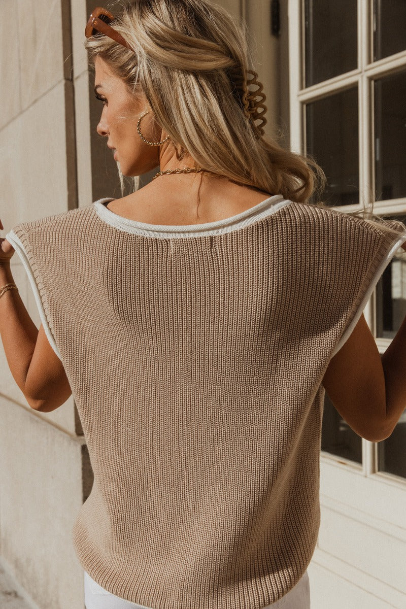 Penelope Taupe & White Knit Sleeveless Top - Image 6