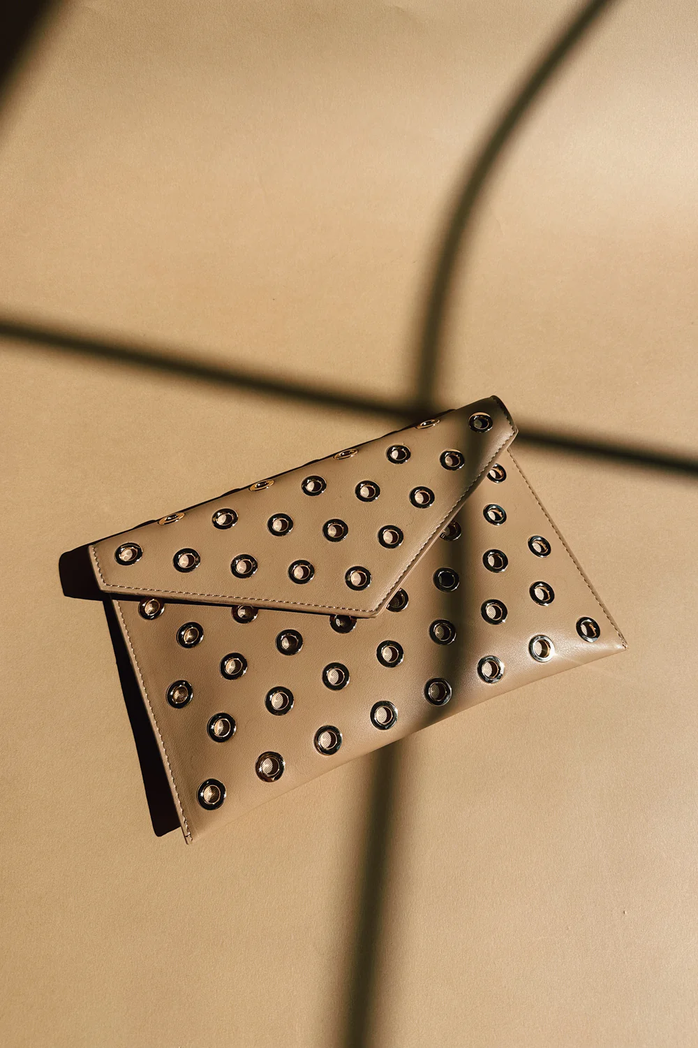 Ramona Nude & Gold Embellished Chain Purse - Image 11
