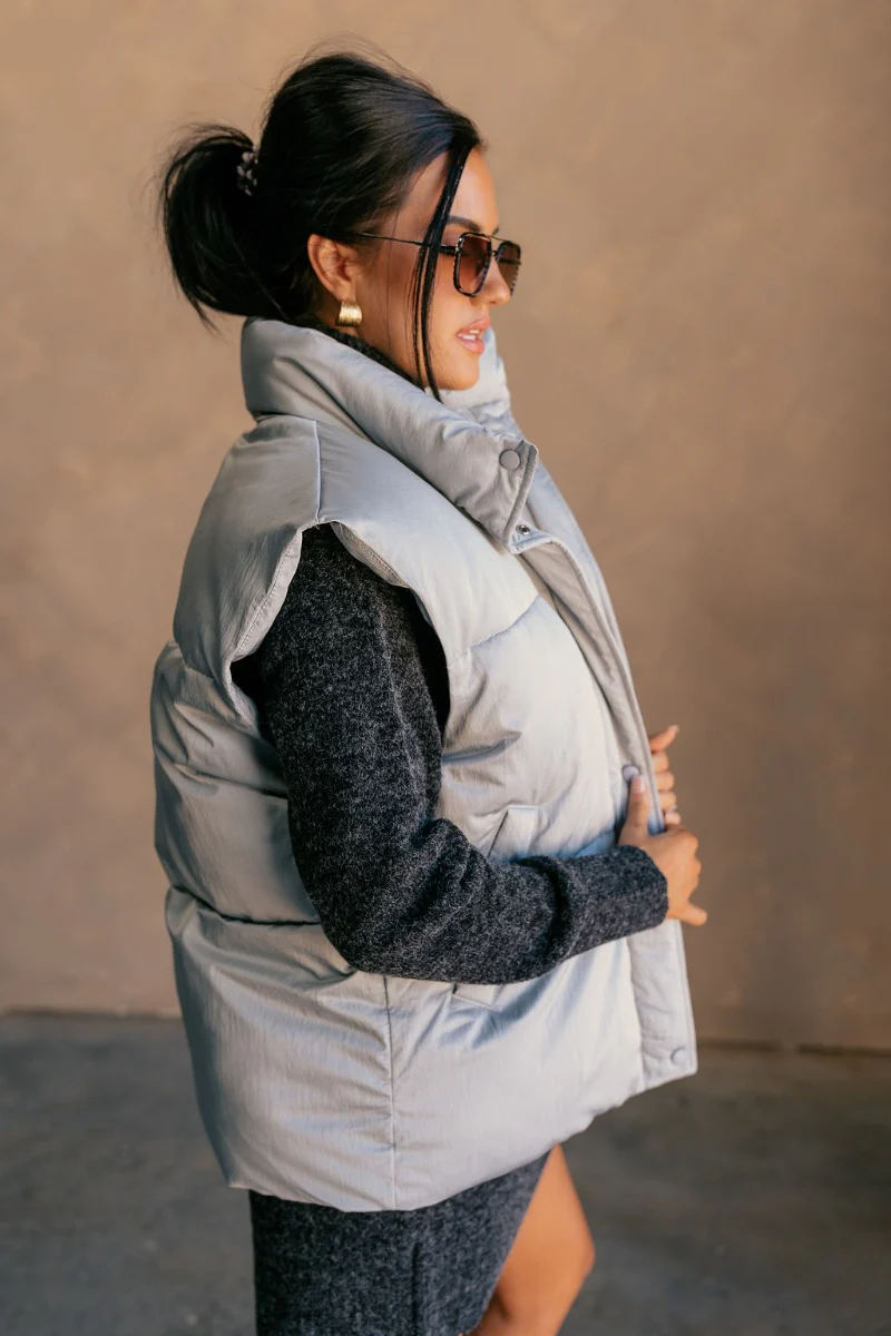 Reagan Grey Oversized Puffer Vest - Image 3