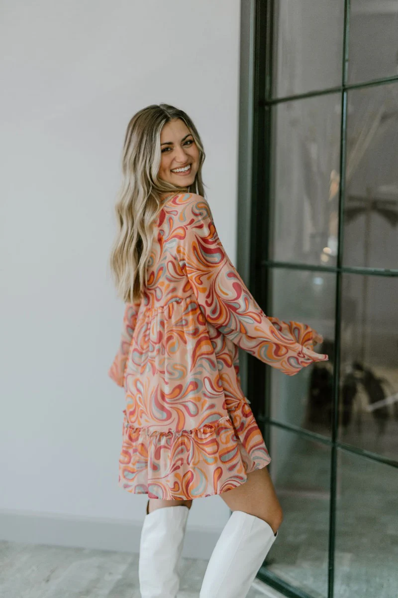 Retro Revival Dress - Image 4
