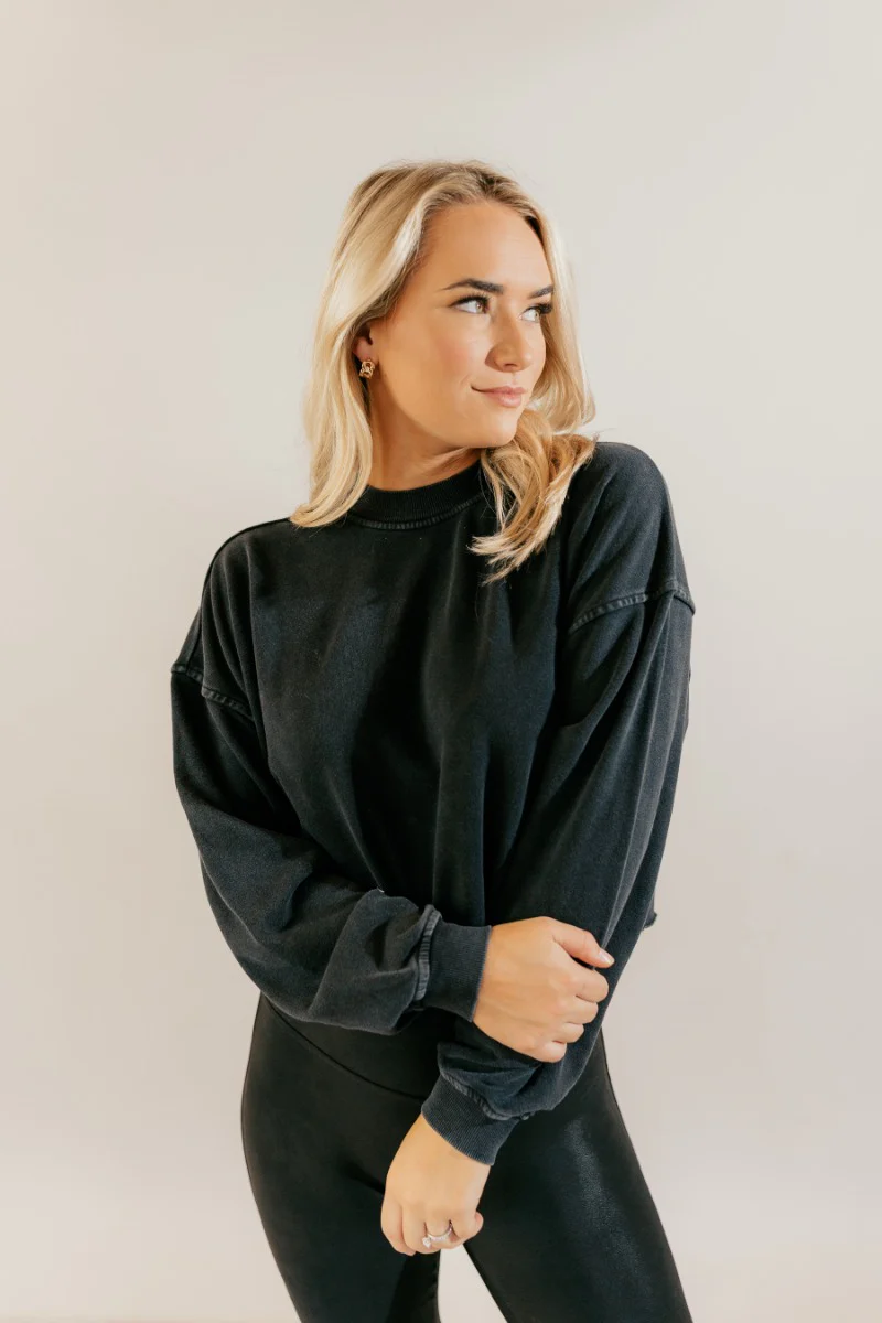 River Black Cropped Sweatshirt - Image 2