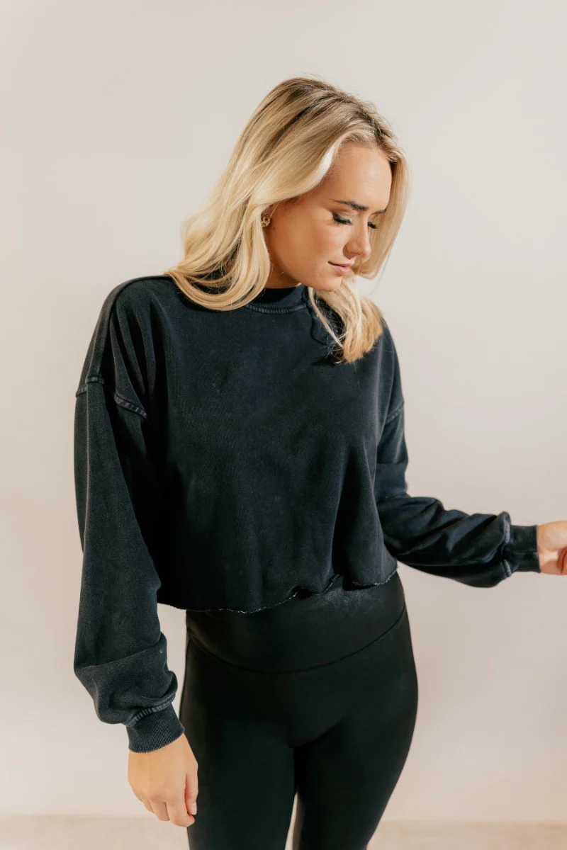 River Black Cropped Sweatshirt - Image 3