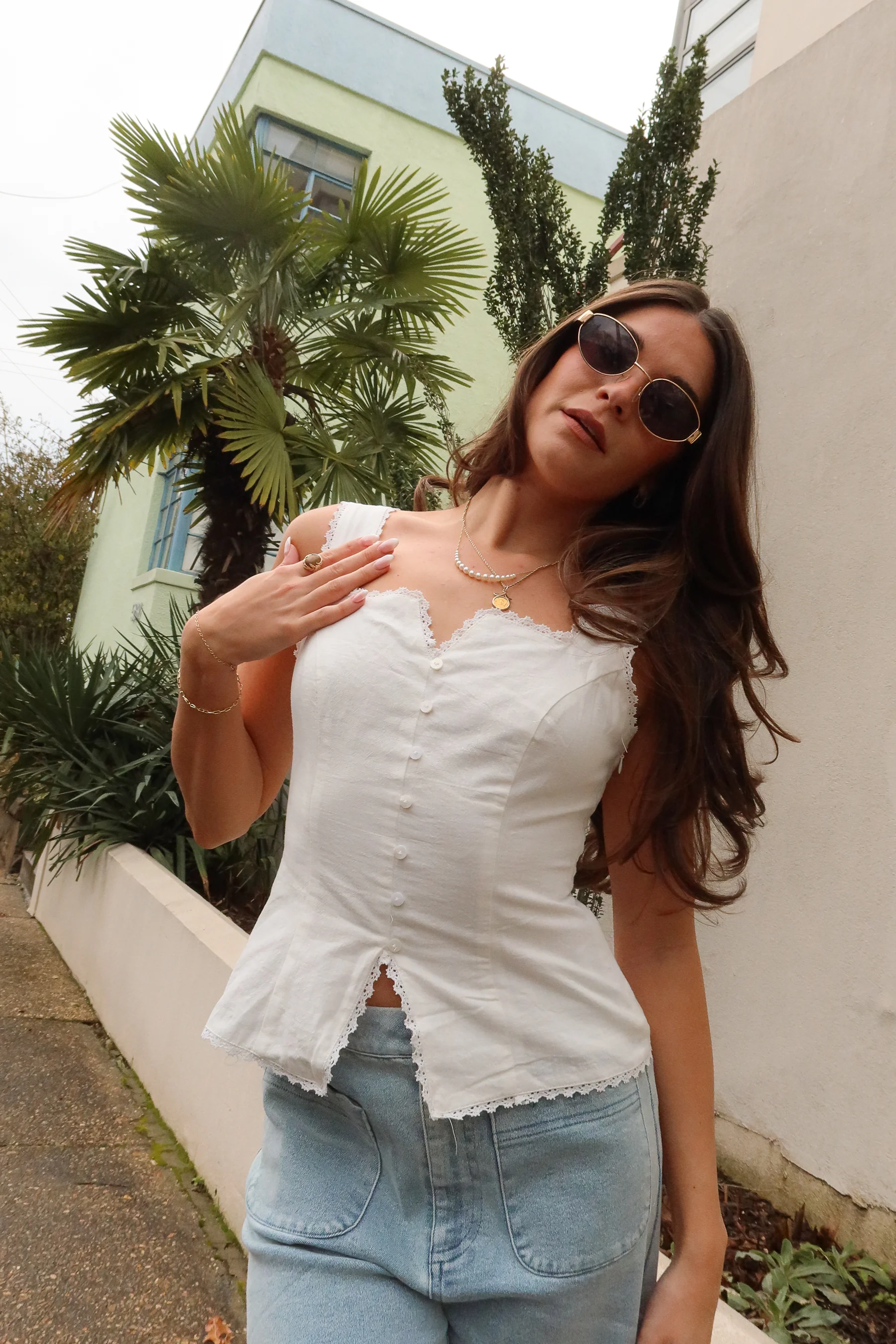 Rylee White Split Hem Tank Top - Image 7